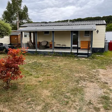 Le Pere Andre * Hotton