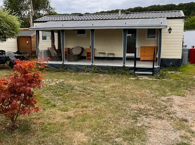 Le Pere Andre * Hotton